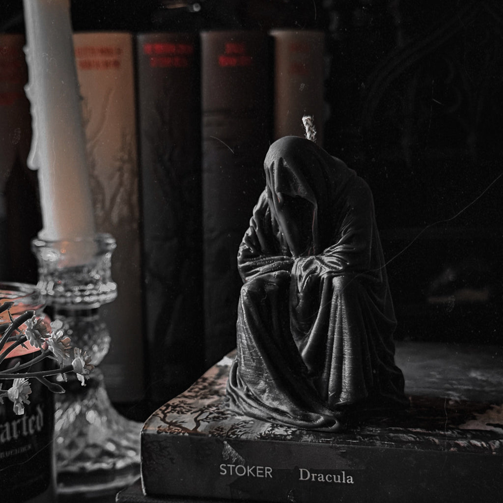 Death’s Embrace Reaper Candle